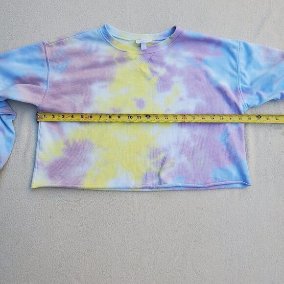 Colsie tie dye cropped long sleeve sweatshirt - Picture 8 of 12